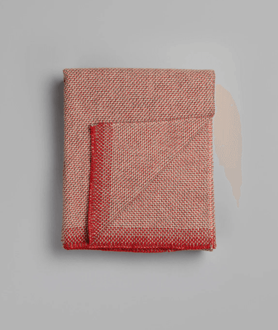 Hovedbilde Røros Tweed Una ullpledd 150 x 200 cm Grønn/rød