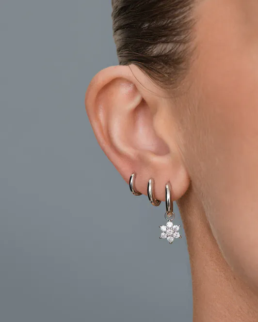 Hovedbilde Philippa Studios - Fleur Charm Sølv