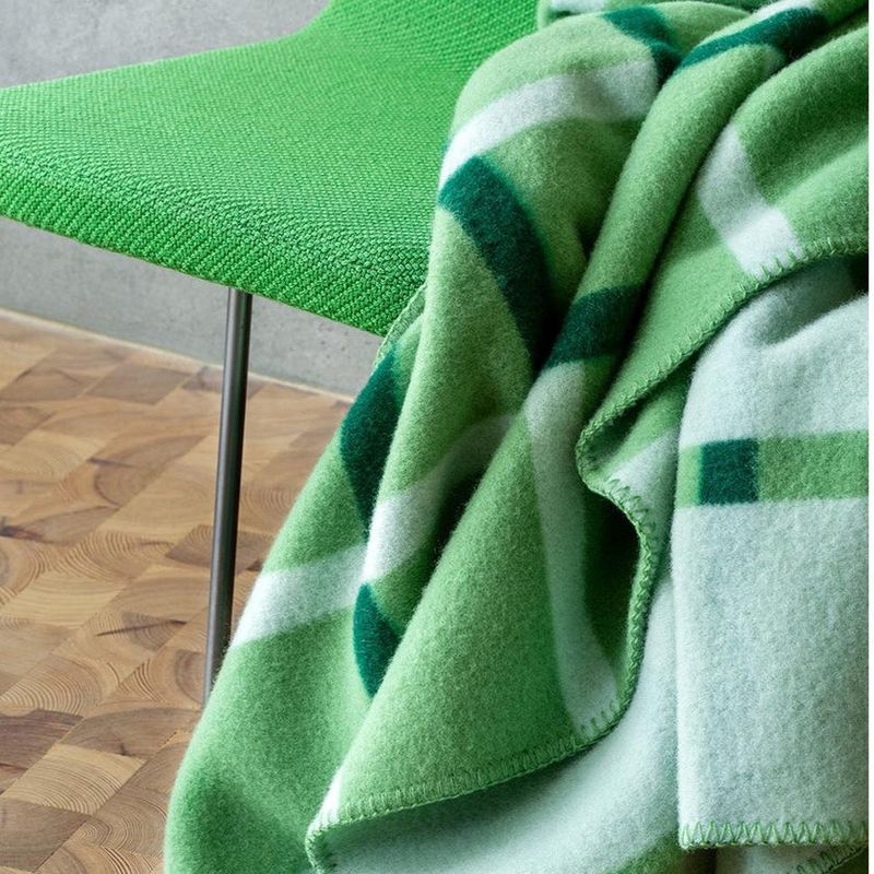 Røros Tweed Knut Ullpledd 150x200 cm Field Green