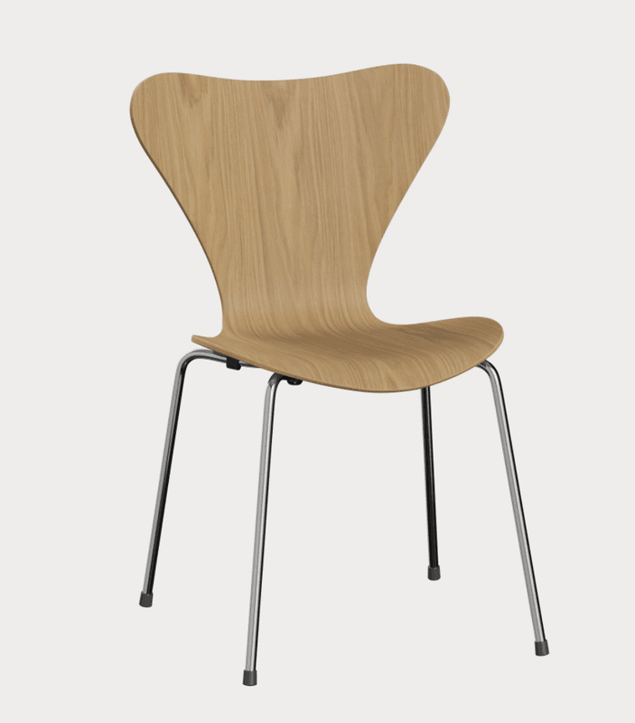 Fritz Hansen Serie 7 - Klarlakkert Finér