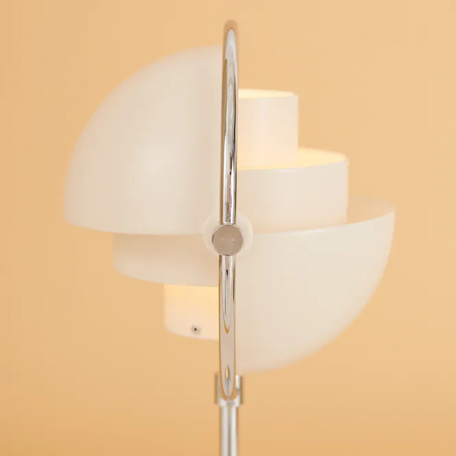 Hovedbilde Gubi Multi-Lite portabel lampe